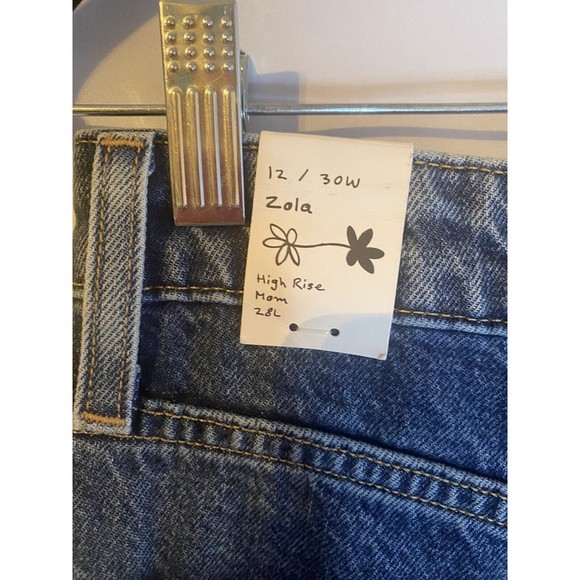 Aritzia Sunday Best Zola High Rise Mom Jean Medium Wash Size 12 NWT - Picture 3 of 6